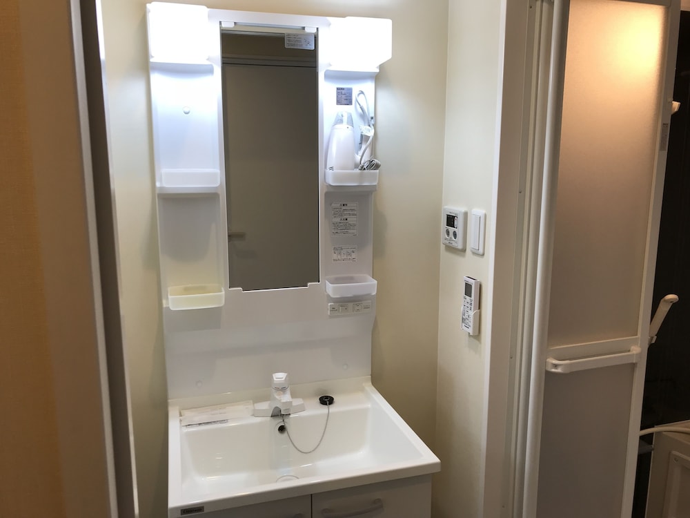 Standard Twin Room photo 3