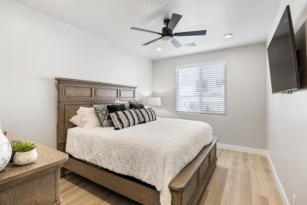 Townhome, 4 Bedrooms photo 1