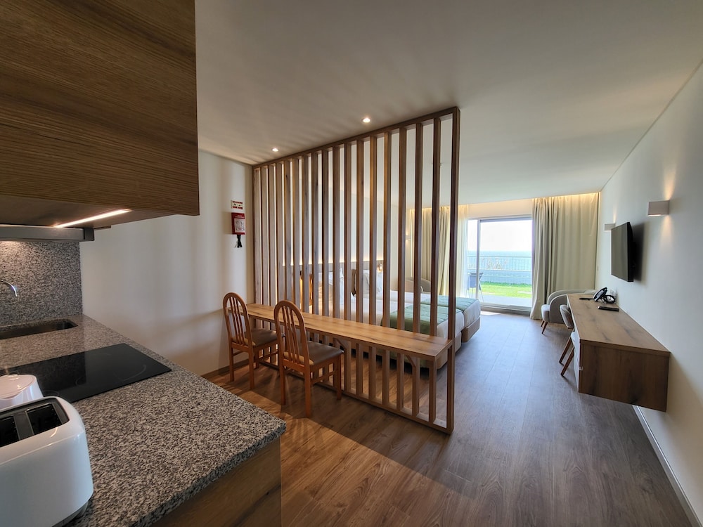 Single Studio Sea View Royal Orchid photo 3