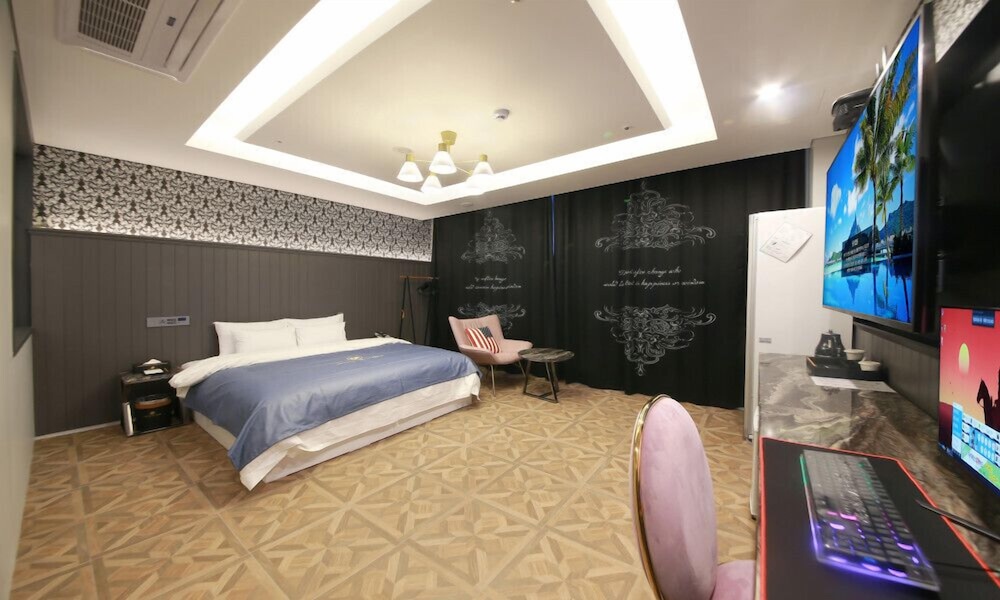 Deluxe Double Room - Photo 4