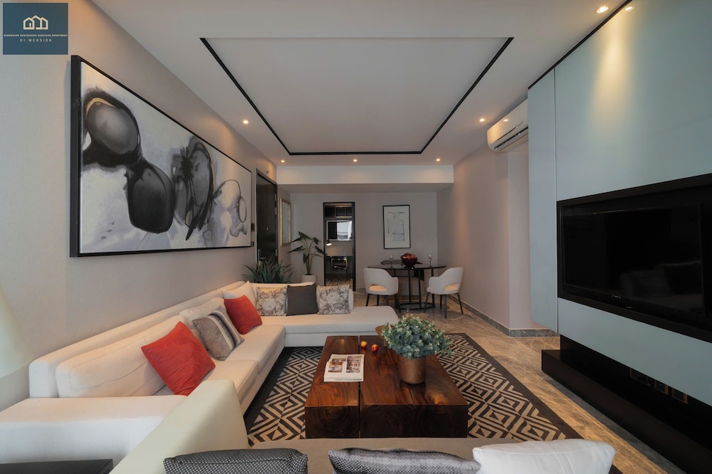 Panoramic Apartment, 3 Bedrooms, Balcony, City View