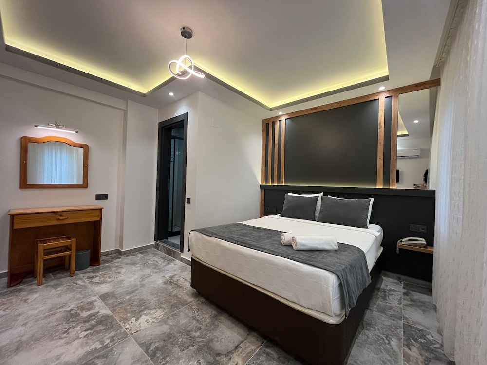 Standard Double Room Single Use photo 1