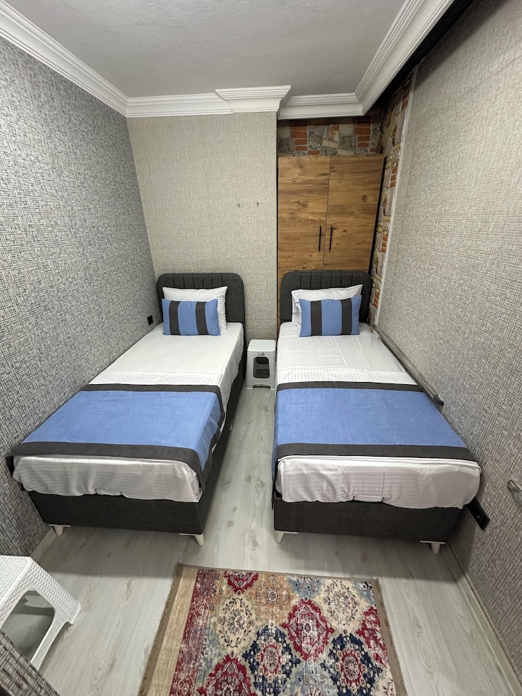 Deluxe Condo, Non Smoking, City View photo 3