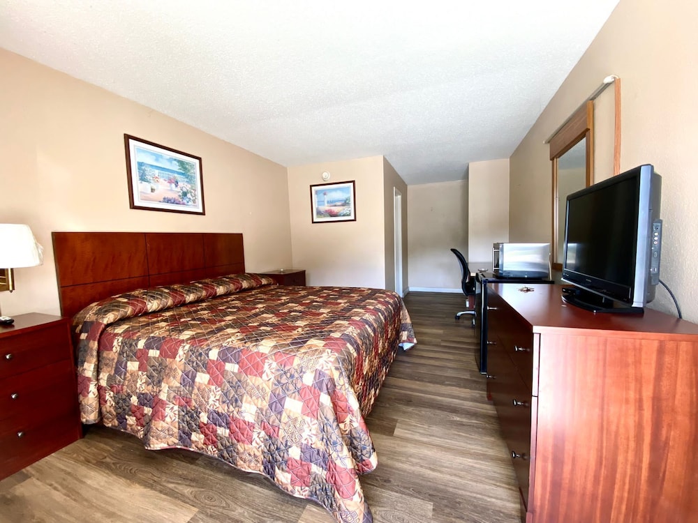 Economy Room photo 2