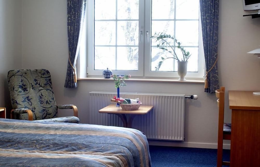 Single Room photo 1