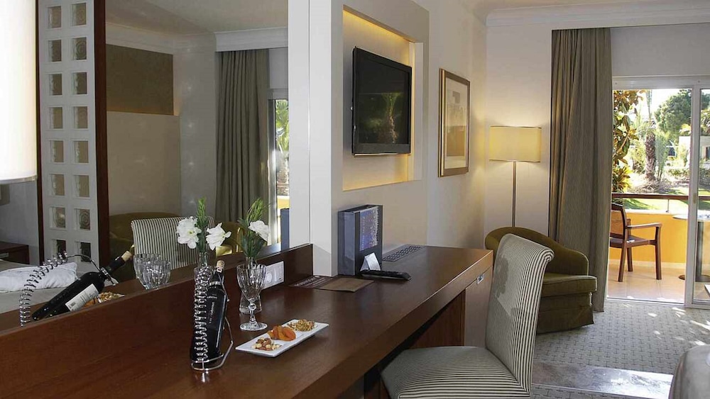 Classic Double Room (Main Building) photo 3