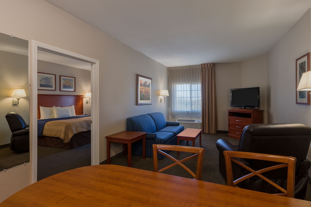 Suite, 1 Bedroom photo 3
