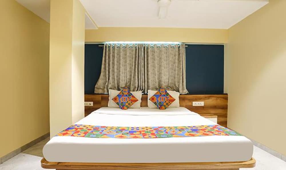 Executive Room photo 2