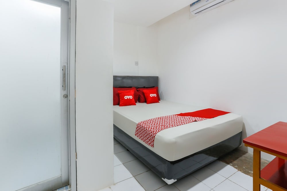 Deluxe Single Room photo 3