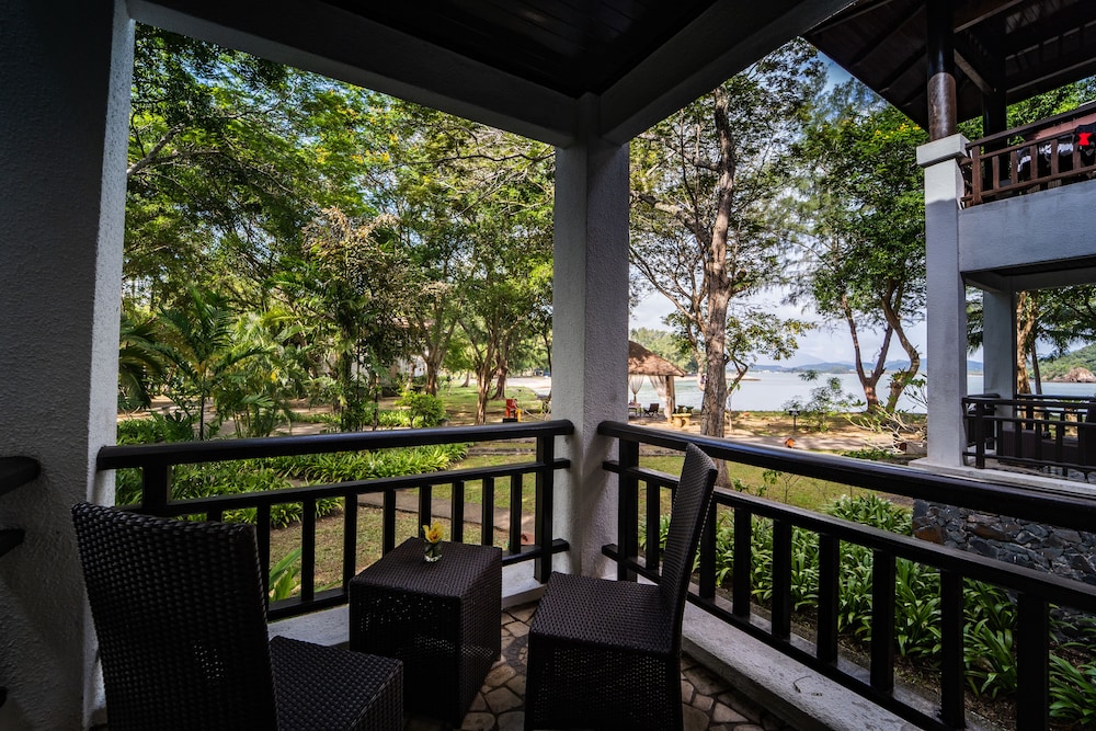 Premium Garden View - Photo 8