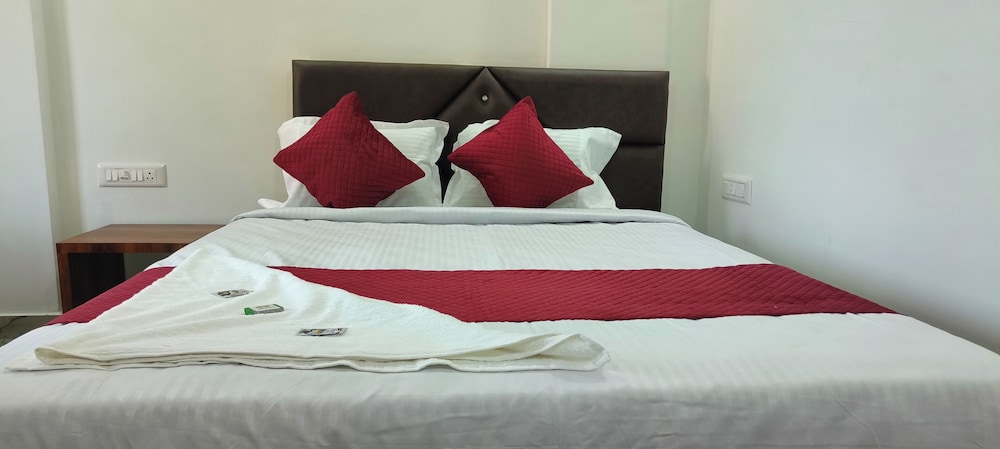 Economy Double Room, City View
