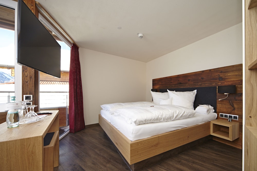 Junior Double Room