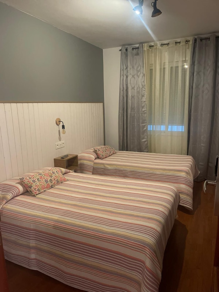 Habitación Doble Básica o con Dos Camas