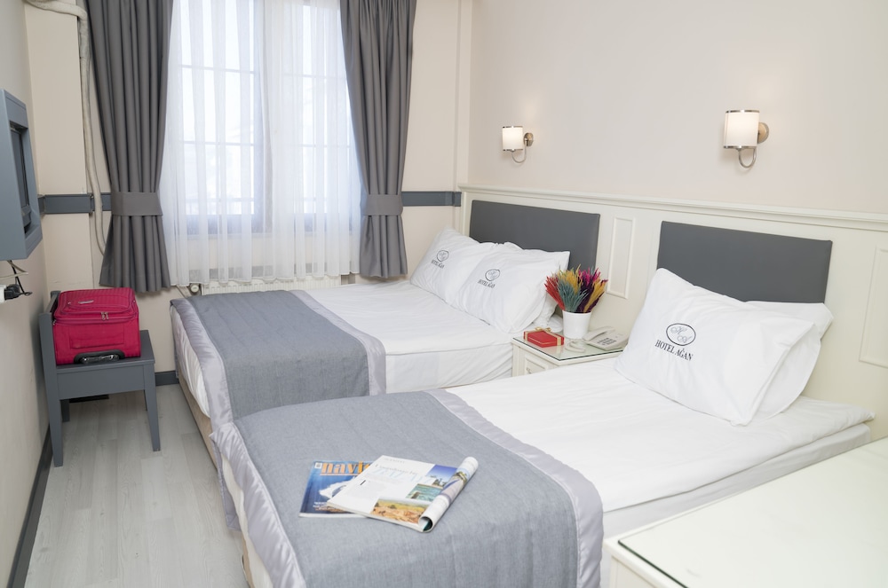 Double Room, 1 Queen Bed photo 3