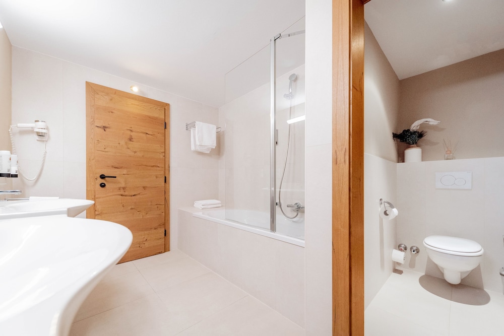 Family Suite for 3 persons photo 3