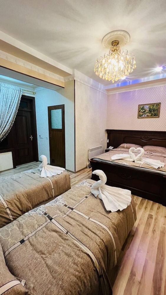 Luxury Quadruple Room