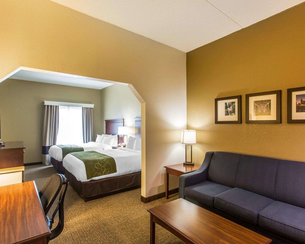 Suite, Non Smoking photo 1