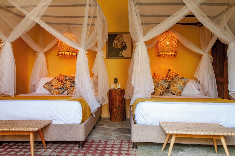 Deluxe Quadruple Room - Photo 2