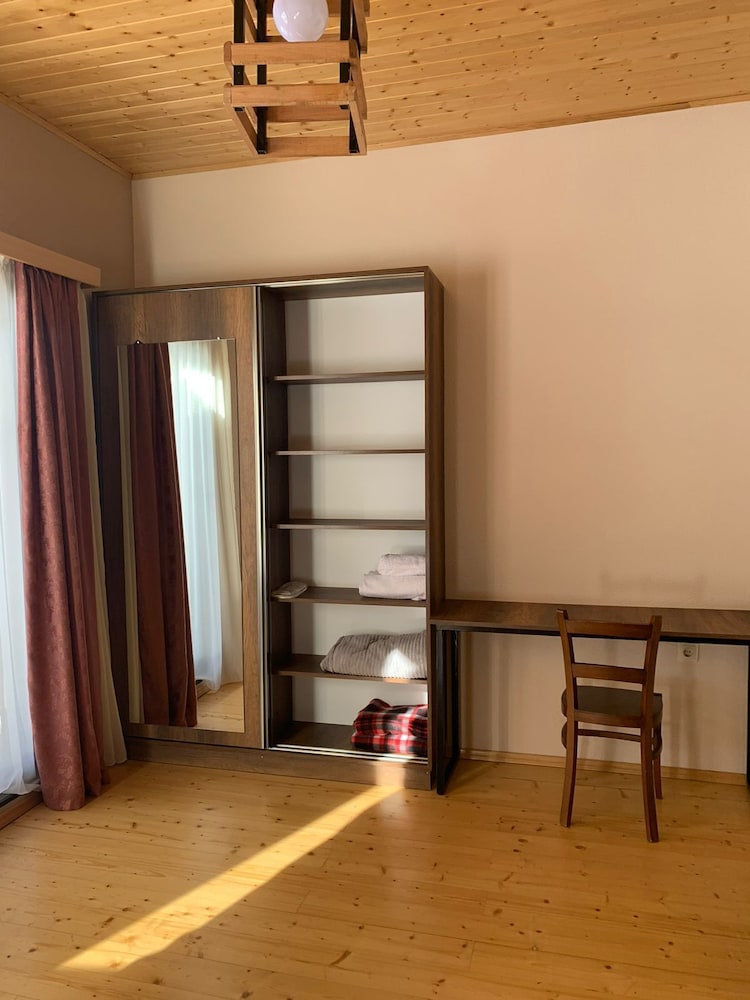 Classic Double Room photo 3
