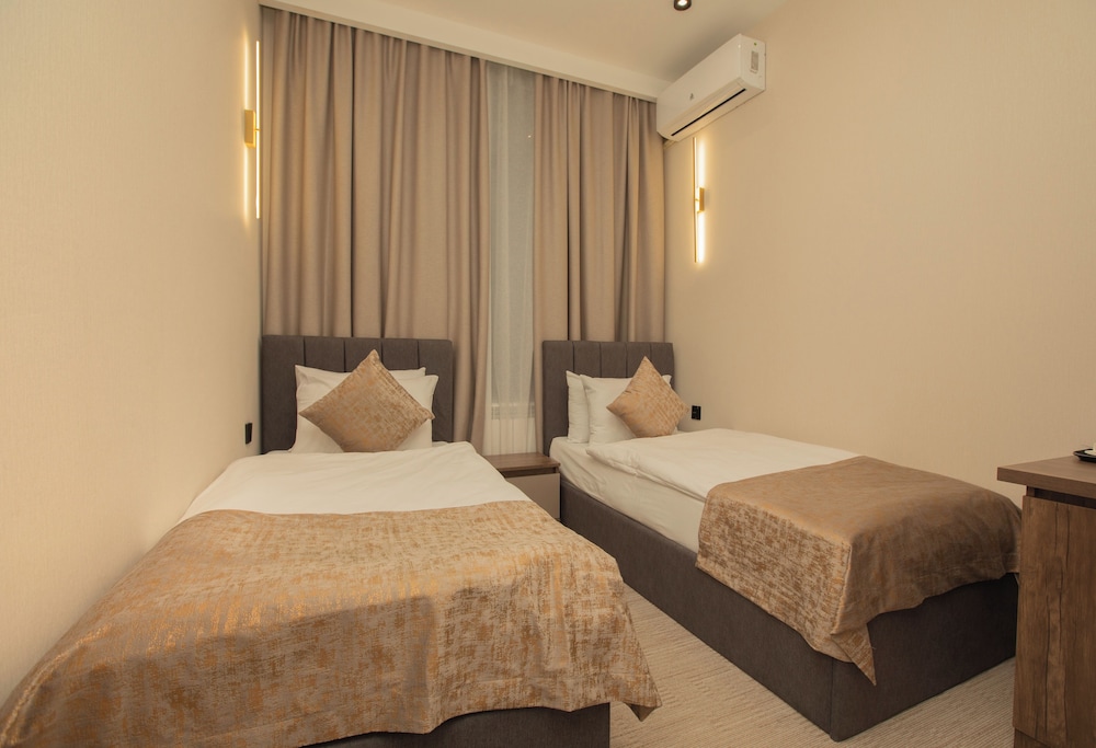 Economy Twin Room