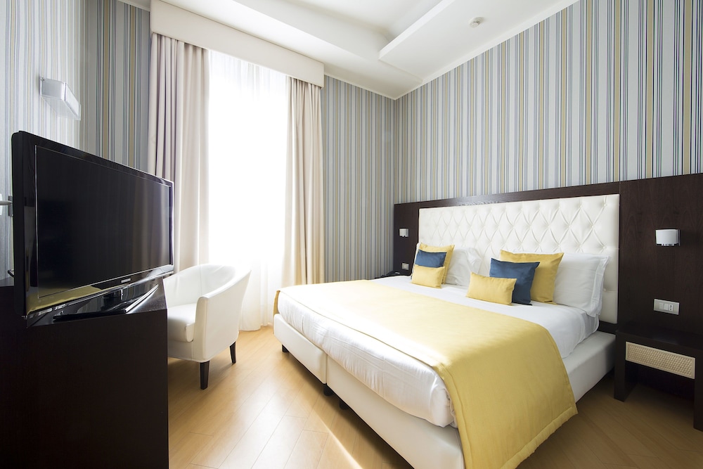 Junior Suite - Photo 2