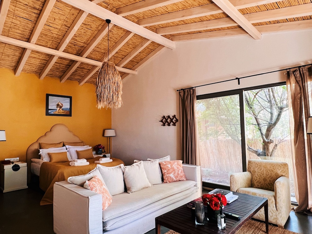 Suite, Beachside photo 1