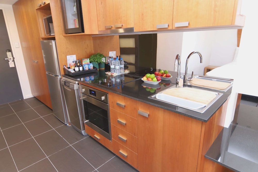 Economy House, Multiple Beds, Non Smoking, Kitchen (with Two Single SofaBeds) photo 3
