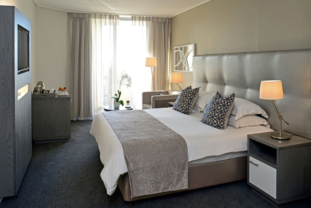 Classic Room (Twin or King) - Photo 5