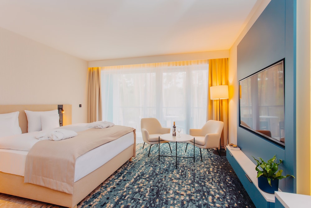 Deluxe Double Room - Photo 1
