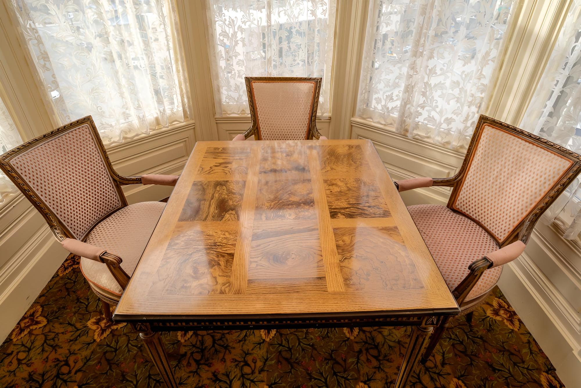 Jacuzzi Suite - Photo 2