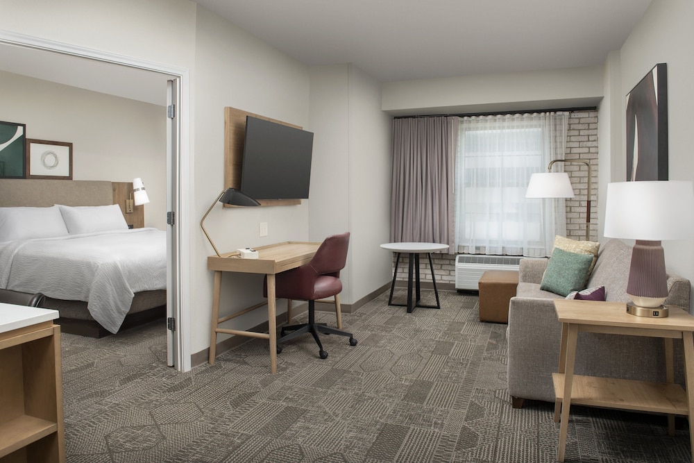 Suite, 1 Bedroom, Kitchen