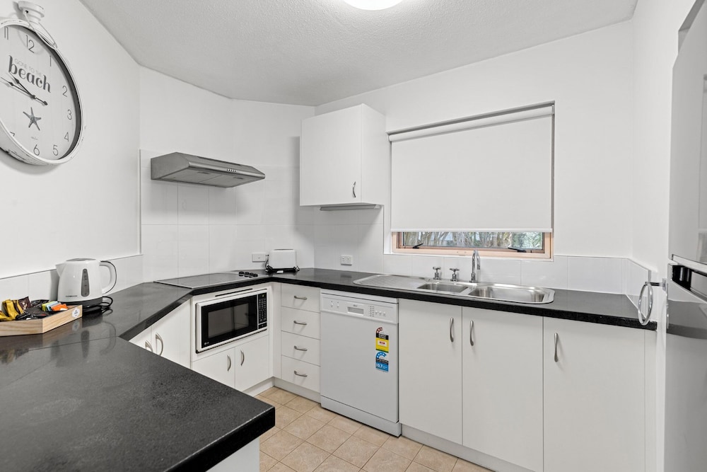 Executive two bedroom apartment - Photo 2