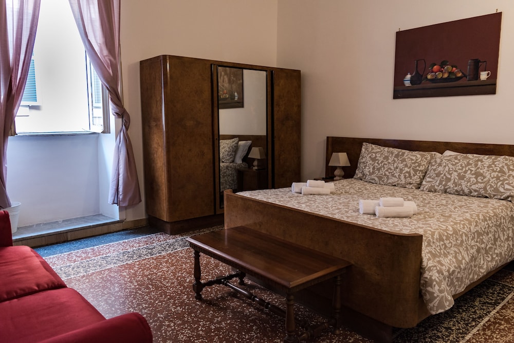 Standard Triple Room, 2 Bedrooms, City View