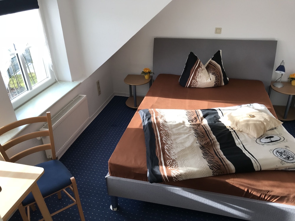 Single Room photo 1