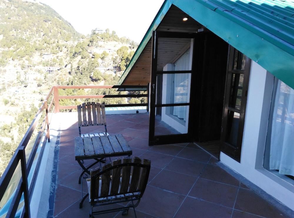 Attic Room With Balcony photo 2