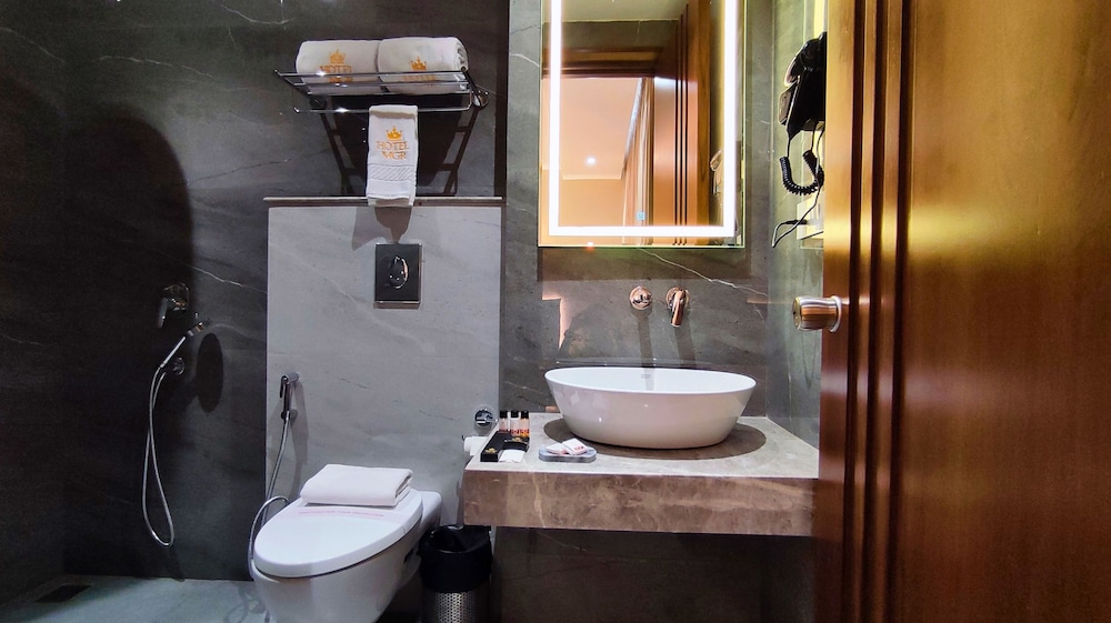 Premium Room - Photo 16