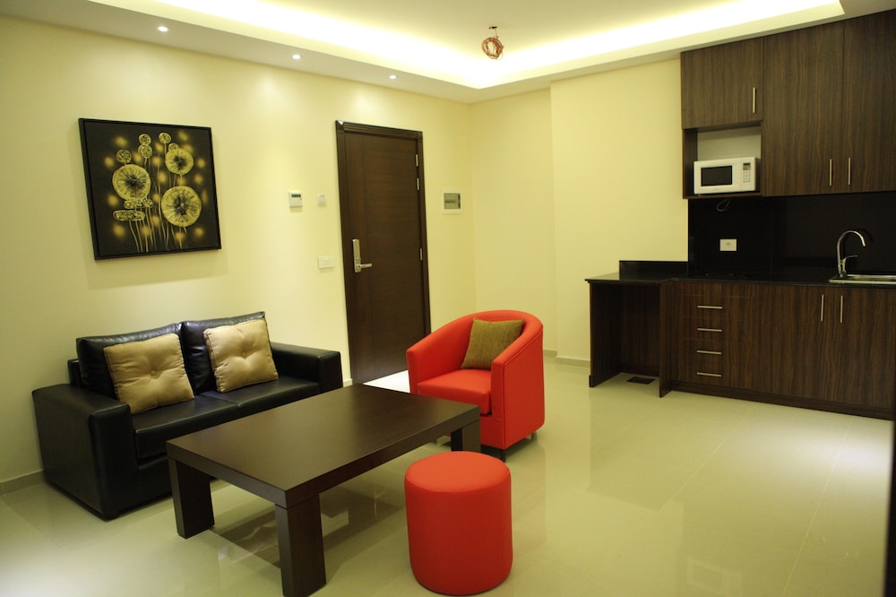 Family Suite photo 2