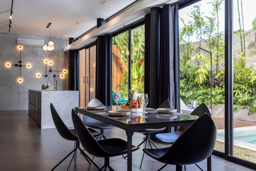 Two-bedroom Villa 3 with Private Pool photo 2
