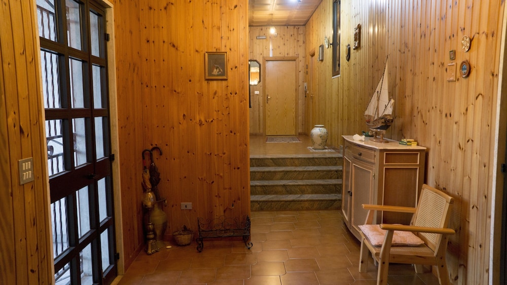 Villa, 4 Bedrooms photo 3