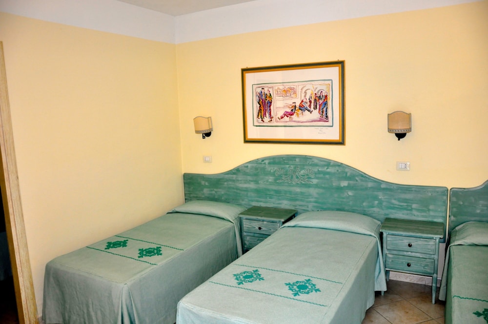Apartment, 1 Bedroom (5 Adults) photo 2