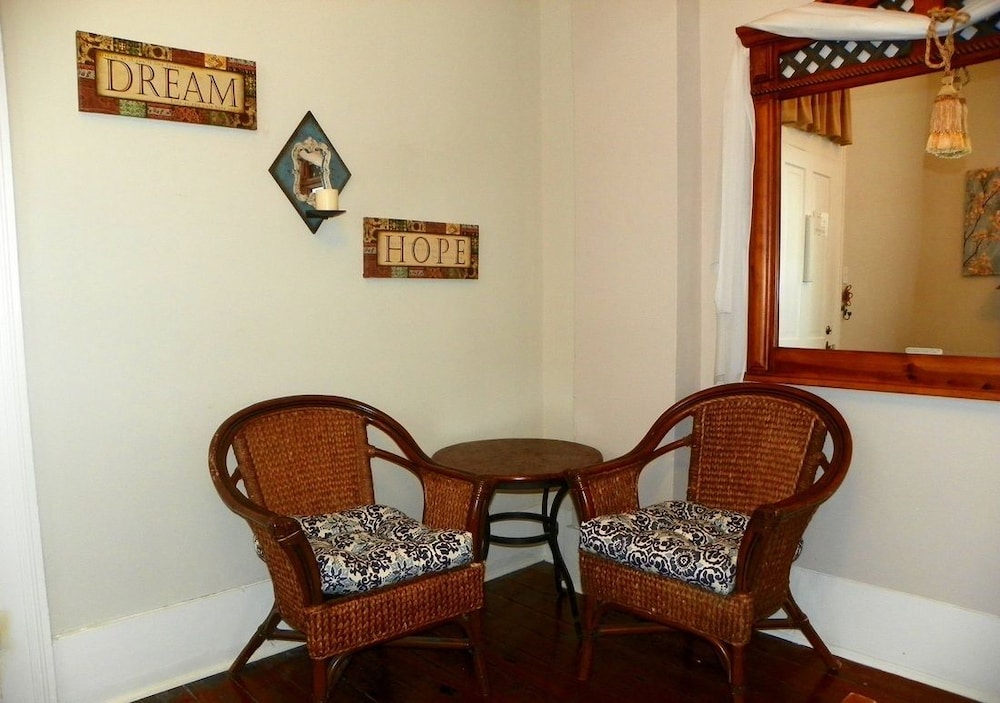 Standard Room, 1 King Bed (Mediterranean) photo 2