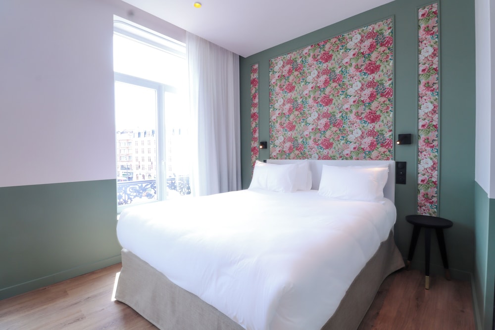 PRESTIGE Room - Photo 3