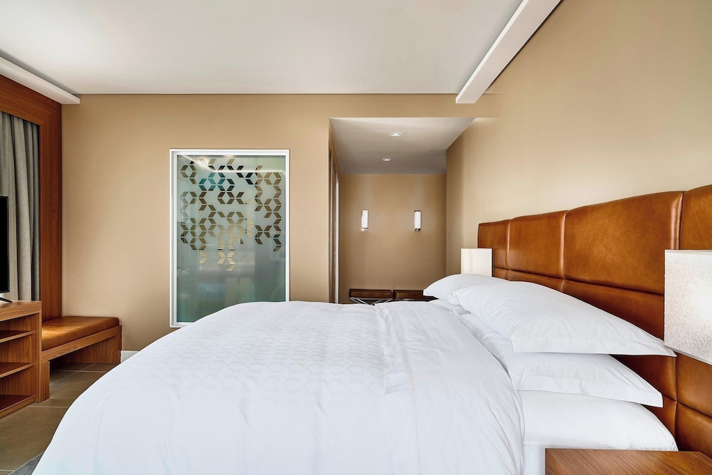 Classic Room, 1 King Bed photo 1