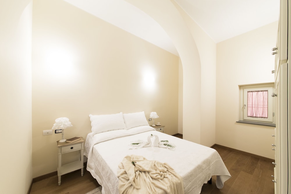 Apartment, 2 Bedrooms, Balcony