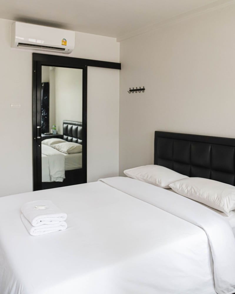 Superior Double Room, Non Smoking photo 3