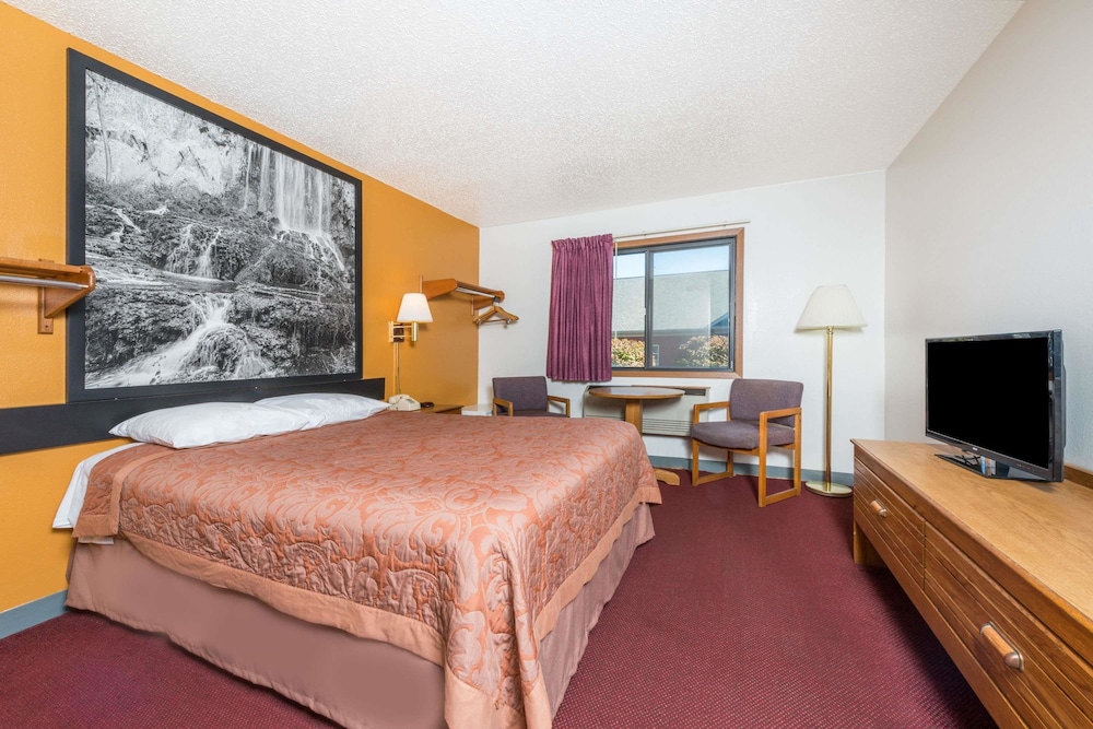 Room, Accessible - Photo 1