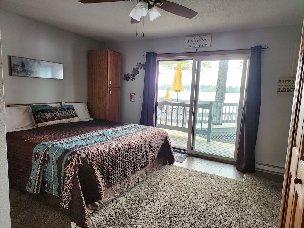 Premium Condo, 1 King Bed with Sofa bed, Lakeside photo 2