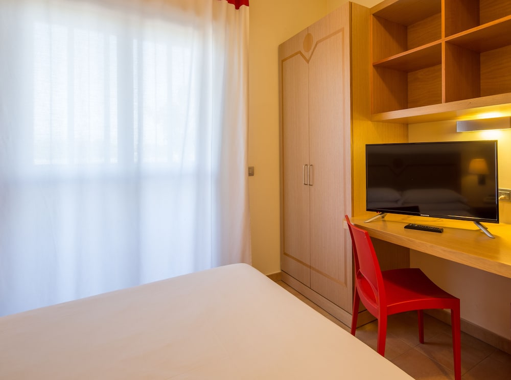 Standard Double Room photo 2