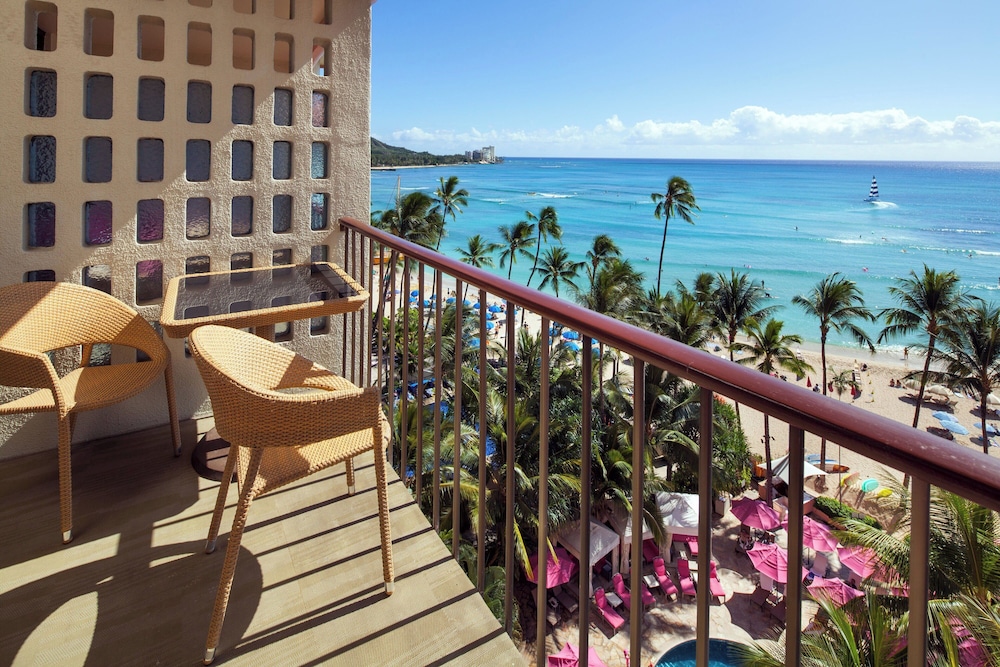 Mailani Premier Ocean 1 King Oceanfront, High Floor - Photo 3