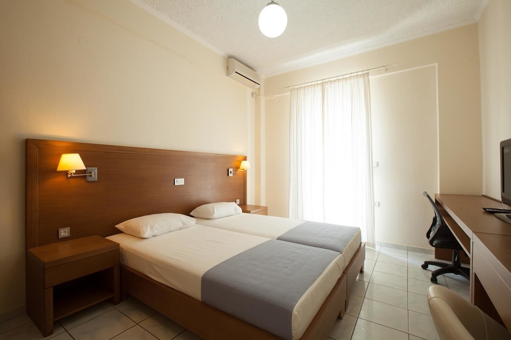 Apartment, 2 Bedrooms, Balcony, Sea View photo 1